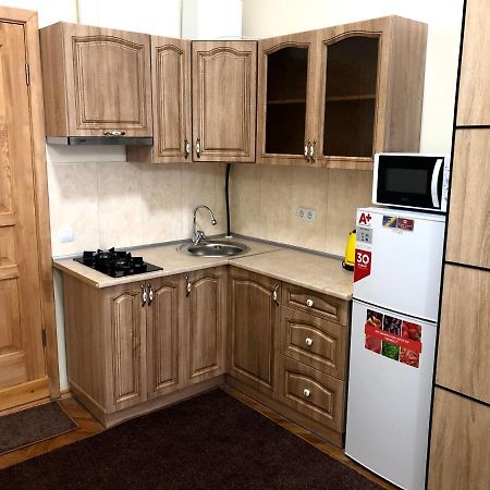 Gil Apartments, Korzo 7,2 Centre أوزهورود المظهر الخارجي الصورة
